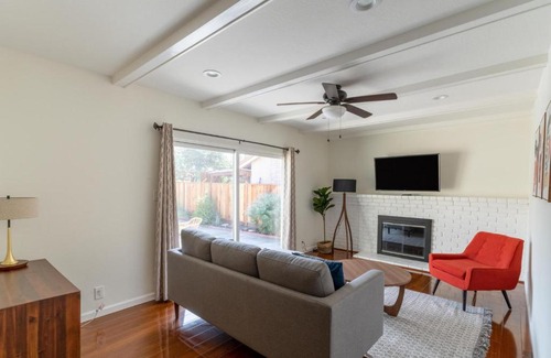 Berryessa Apartment | San Jose 4br w ac nr groceries theme parks SFO-1641