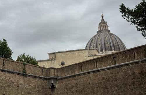 Quartiere XIII Aurelio Apartment | San Pietro Apartment Vatican 5 min Walk
