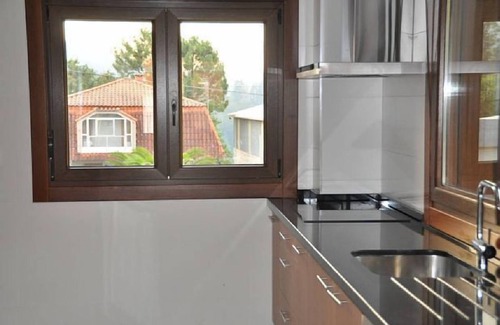 Santa Cristina de Cobres Cottage | San Simón Island House for 6 people