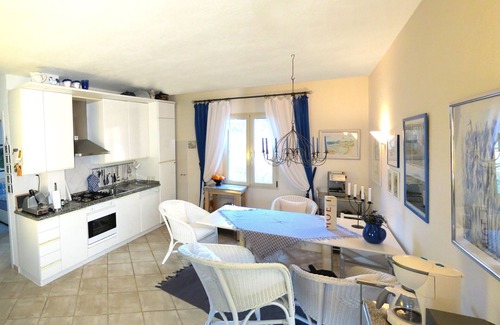 Monte Petrosu Apartment | SAN TEODORO, FANTASTIC APARTMENT WITH SWIMMING POOL AND LARGE TERRACE