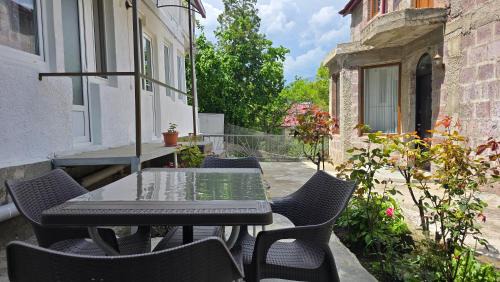 Sanahin House | Sanahin OLD&NEW