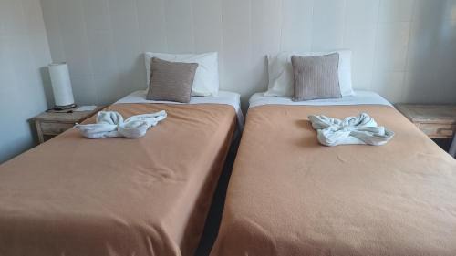 Batu Bolong House | Sanata Yoga Guesthouse