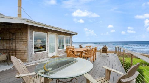 Arch Cape House | Sanctuary by the Sea by AvantStay Waterfront Views