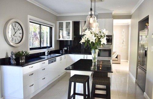 Seaforth House | Sanctuary near from Beaches, Manly and Sydney City