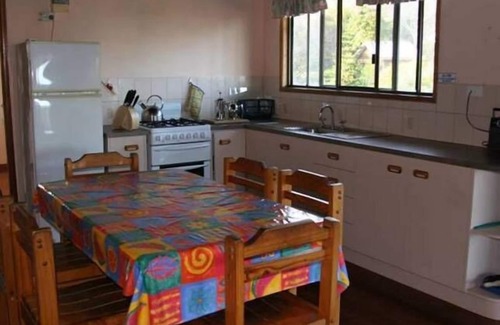 Happy Valley House | β π β Sandjunes Ocean View Sea Breeze 250m walk to beach