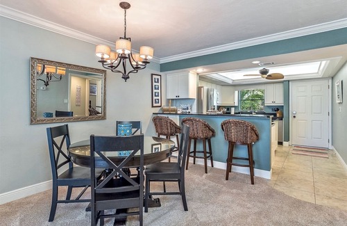 Sanibel House | Sand Pointe 212 - Gulf view vacation rental condominium