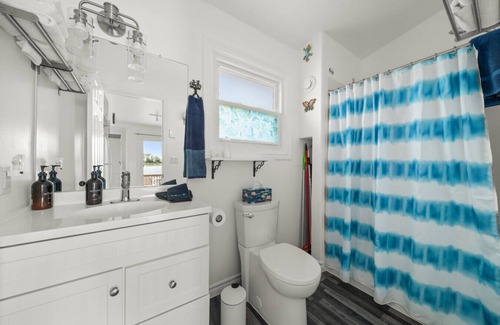 Wellington House | Sandbanks Cottage at The Birch