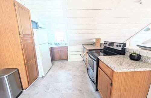 Onset Apartment | ⭐ SandDollar Suite - Private Deck with Gorgeous Views of Onset Beach ⭐