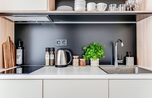 Piraeus Apartment | Sanders Port - Popular Studio Near Piraeus Port