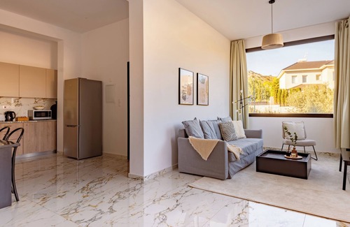 Agios Tychon Apartment | Sanders River Plaza - Smart 2-Bdr Apt with Terrace