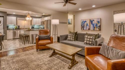 Miller Beach House | Sandhill Flat in Gary, IN