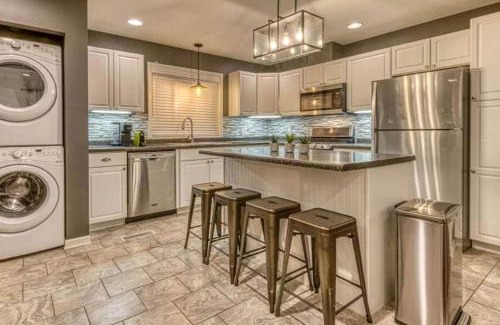 Miller Beach House | Sandhill Flat in Gary, IN