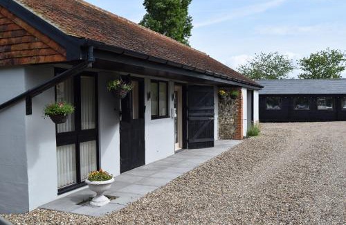 Sittingbourne House | Sandhurst Farm Forge Self Catering Stableblock