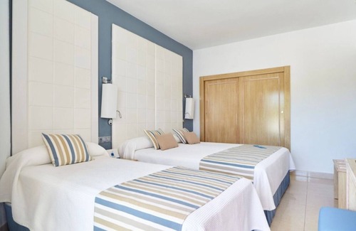 Portinatx Resort | Sandos El Greco - Triple Room