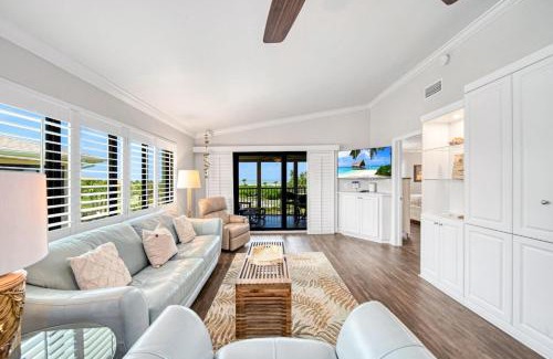 Sanibel House | Sandpiper Beach #504
