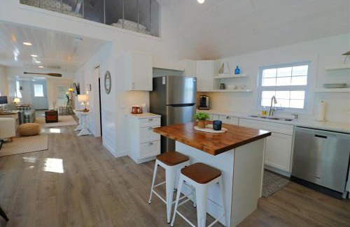 Ashville House | Sandpiper Cottage home