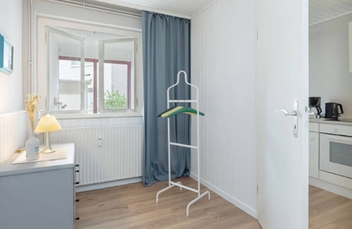 Rettin Apartment | Sandpiper - family-friendly first floor apartment with terrace