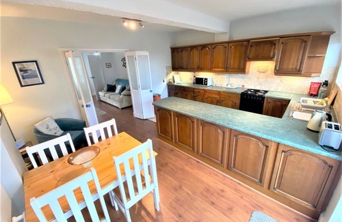 Newbiggin-by-the-Sea House | Sandpiper - sea views and seconds from the beach