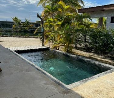 Placencia Villa | Sandpiper Sanctuary 4 bed 3 bath Villa with a pool
