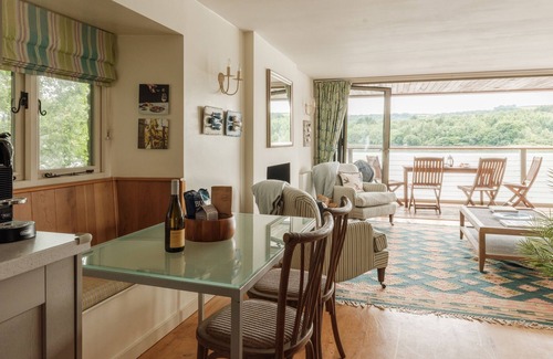 Dartmouth Cottage | SANDRIDGE BOATHOUSE, family friendly, with open fire in Stoke Gabriel