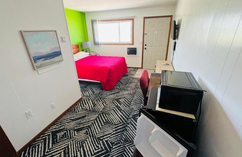 Boscobel Hotel | SANDS MOTEL