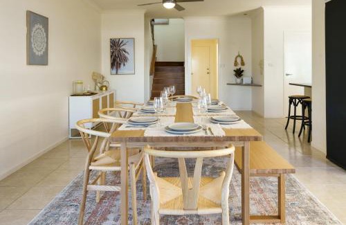 Warana House | Sandy Feet Retreat in Warana