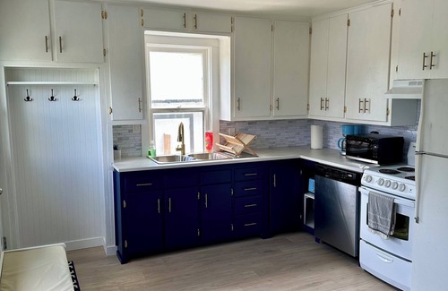 St. Andrews House | Sandy’s by-the-sea is a coastal retreat, located in the heart of St Andrews.