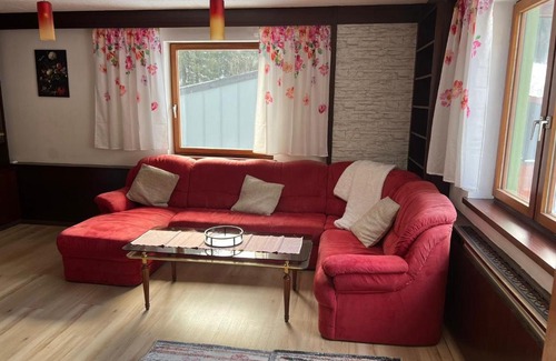 Tragoß-Sankt Katharein Apartment | Sandys Ferienwohnung im Grünen