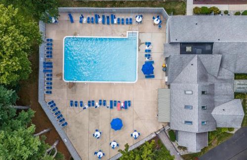 Rehoboth Beach House | Sanibel circle 3700 # 3702
