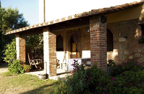 Sant'Ermo Apartment | Sant Ermo: Delightful little open space in a Tuscan farmhouse of 1800