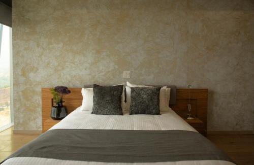 Lomas de Santa Fe Apartment | Santa Fe Paradox Premier apt 2 bedrooms 4 guests 3403