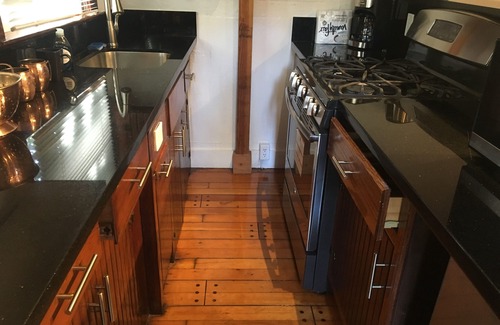 Ocean Park Apartment | Santa Monica Garden Beach Bungalow - Private, and Steps from the Sand