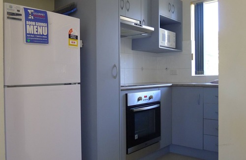 Surfers Paradise Apartment | Santana Resort