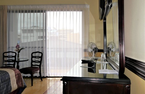 Amon Hotel | Santo Tomas Hotel