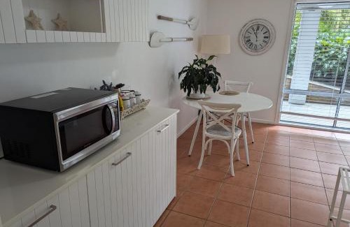 Sapphire Beach Apartment | Sapphire Beach Pet Friendly Beach 5 minute walk