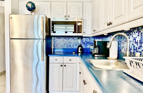 Red Hook Condo | Sapphire Beachfront Renovated Villa 1200 SF! - Free Wi-Fi