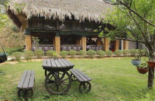 Luong Son House | Sapphire Hill Resort