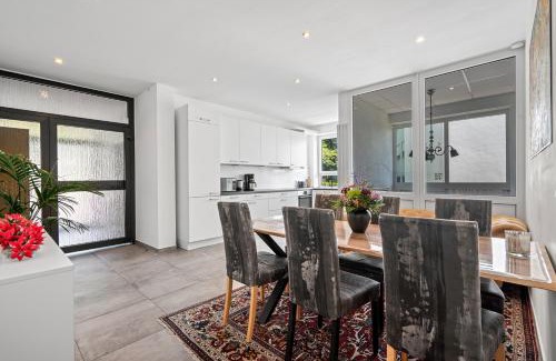 Waggershausen Apartment | Sara