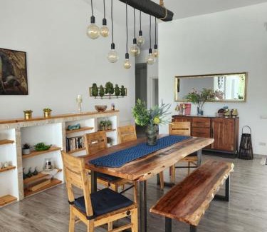 Snagov House | Sara's Vila