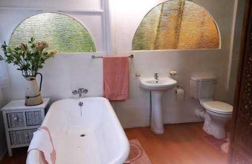 Pretoria House | Sarah's Place Guesthouse