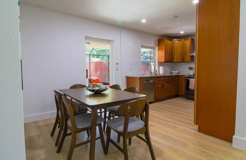 South Gate Ridge House | Sarasota modern 3/3 house, saltwater pool, close to beaches and downtown!