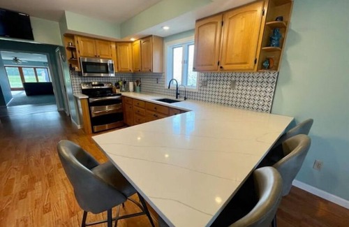 Malta House | Saratoga Lake w/Dock, HotTub, GameRoom &FirePit