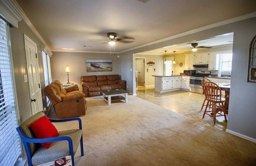 Sardis House | Sardis Lakefront Cabin