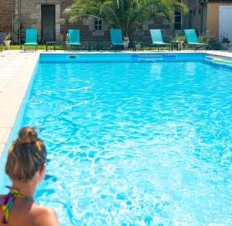 Fauguerolles Bed & Breakfast | Sarl Château Arago