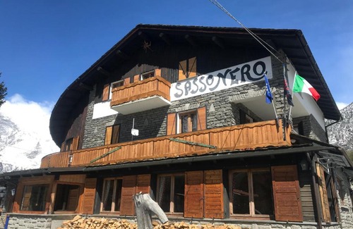 Chiesa in Valmalenco Hotel | Sasso Nero