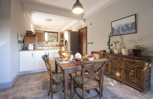 San Sebastian House | Sasueta Manor House 5 minutes from downtown