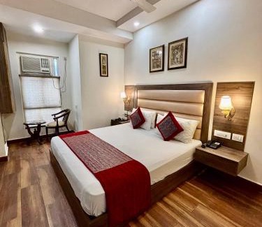 Pashim Vihar House | Satyam Room