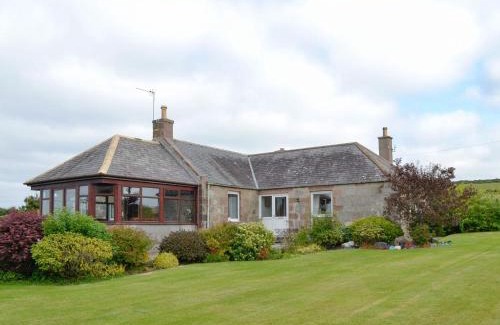 Stonehaven House | Sauchenshaw Cottage