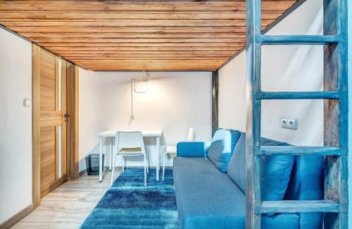 Old Town Apartment | Sauna 5 bedrooms apartment in old town & Parking