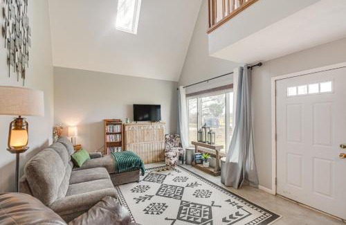 Smithshire House | Sauna and Private Hot Tub Kirkwood Farmhouse!